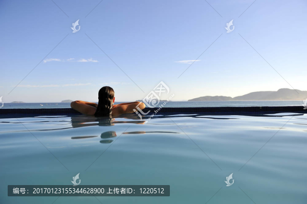 夏天放松的時(shí)間