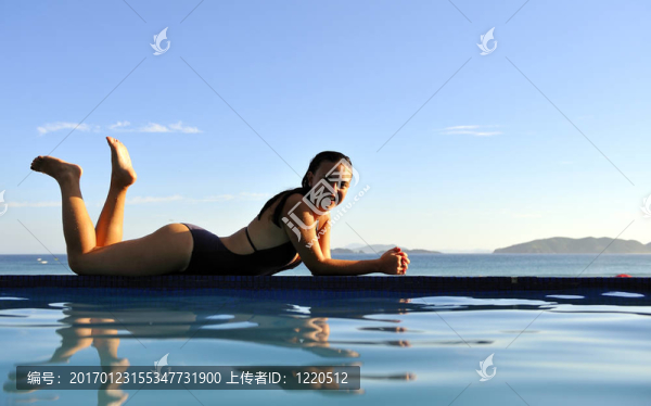 夏天放松的時(shí)間