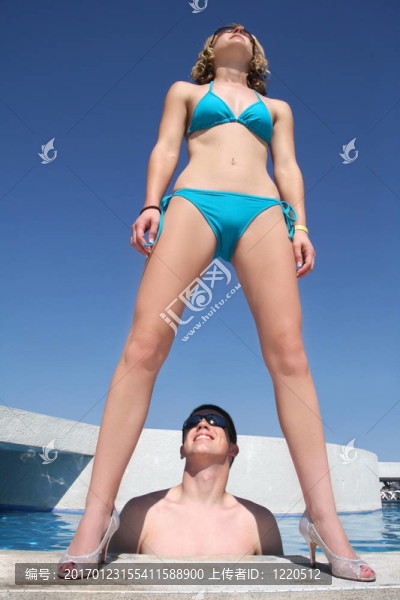 夫婦的游泳池