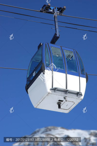 滑雪纜車
