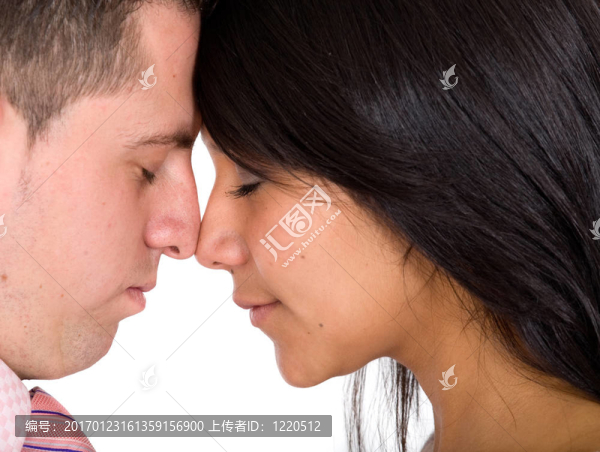 美麗的情侶一起放松