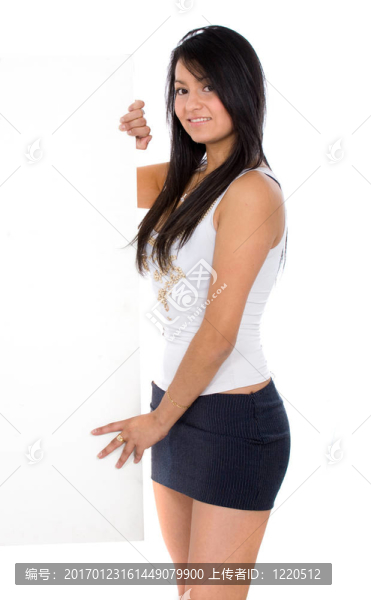 性感的女孩拿著一個補充