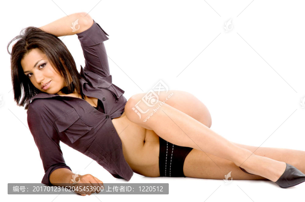 地板上的性感女孩