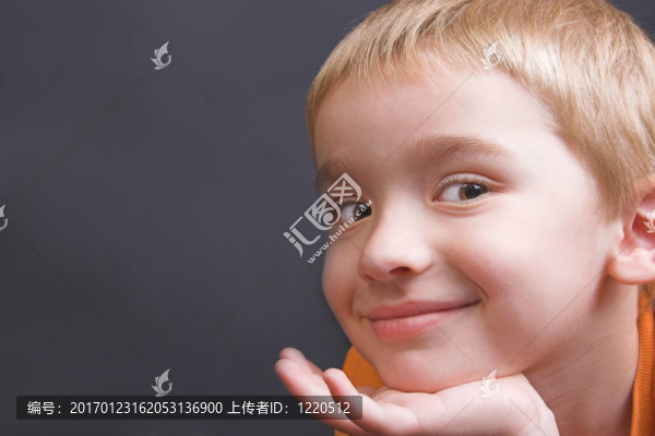 友好的男孩-匯圖網(wǎng) www.fosd68.com 友好的男孩