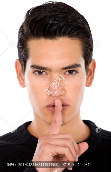 時(shí)尚男-沉默-匯圖網(wǎng) www.fosd68.com 時(shí)尚男-沉默