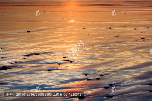 溫暖的思考-匯圖網(wǎng) www.fosd68.com 溫暖的思考