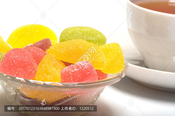 水果糖果和茶