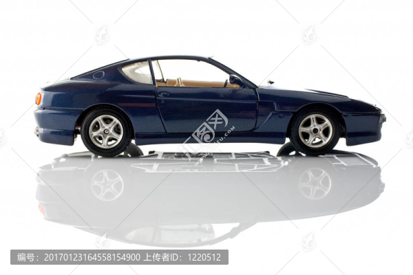 藍色的車