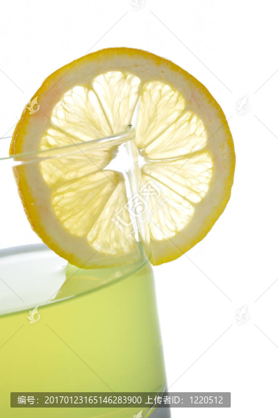一片檸檬汁