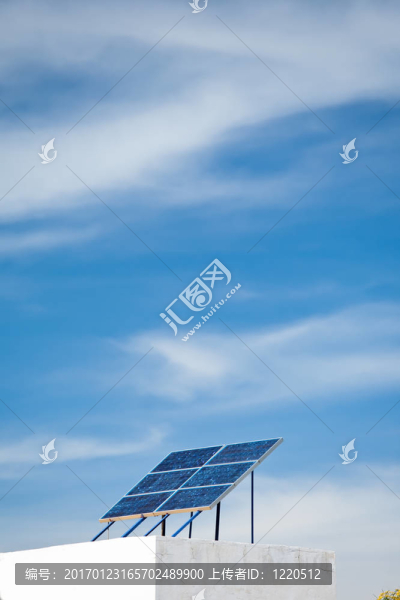 太陽(yáng)能電池板陣列