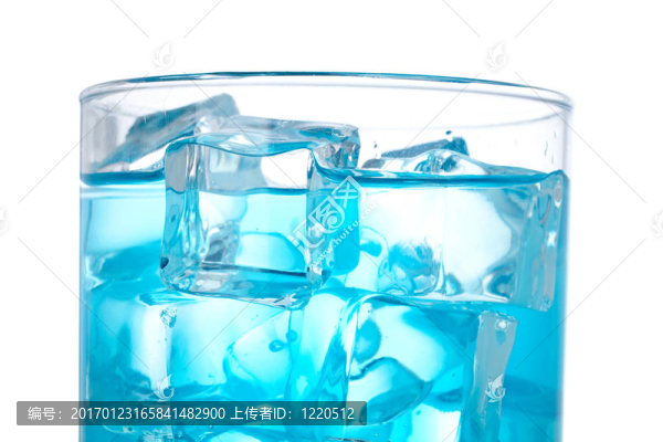 藍(lán)色雞尾酒的細(xì)節(jié)