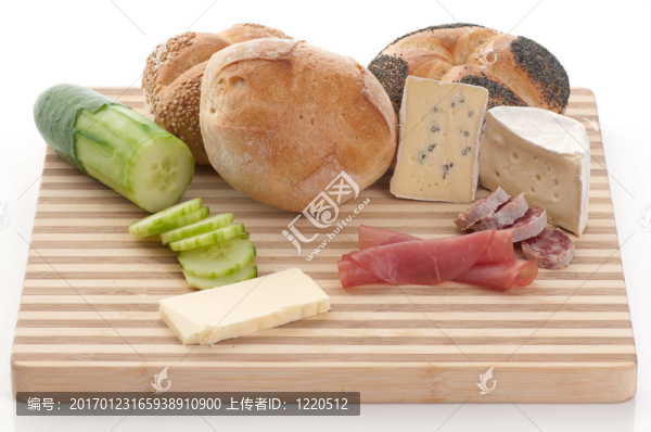 面包；藍(lán)色奶酪和火腿