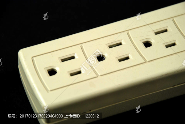 電源板