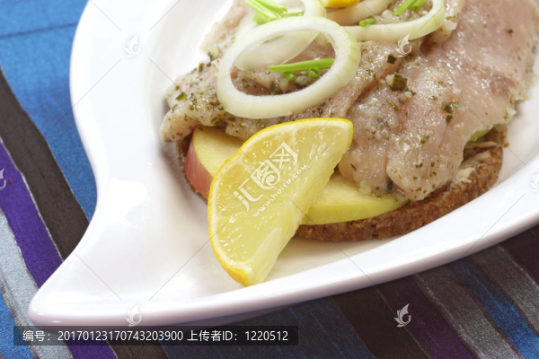 新鮮鯡魚