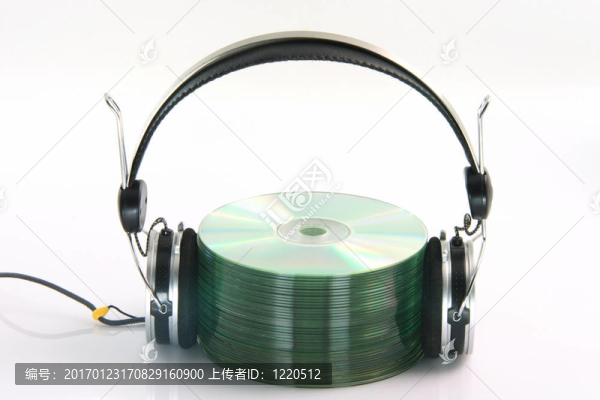 耳機(jī)和CD