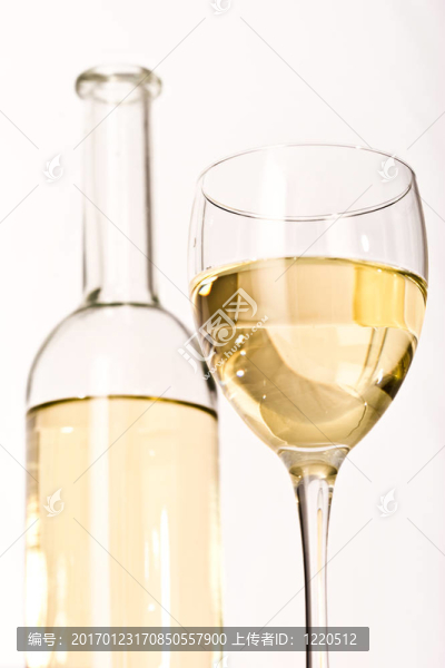 白葡萄酒
