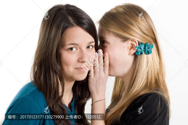 女朋友們的耳語一個秘密