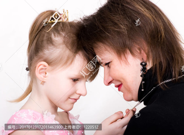 母親和女兒