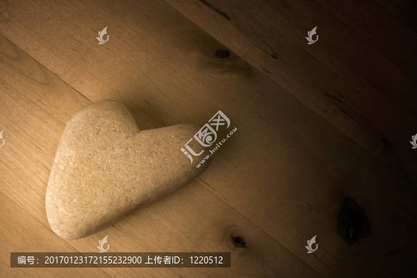 心形的石頭