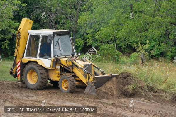 挖掘機(jī)