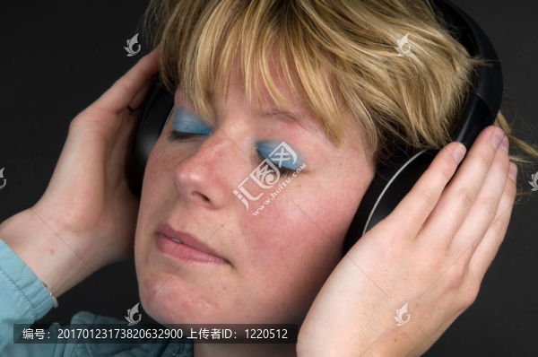 聽音樂