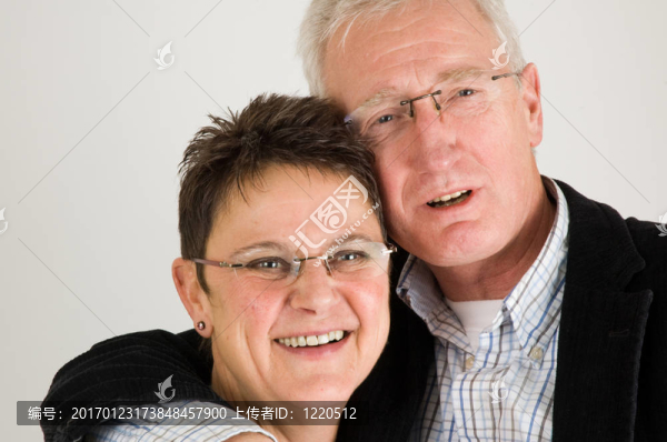 幸福的老夫妻