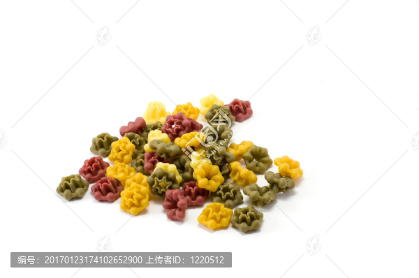 混合色的面食