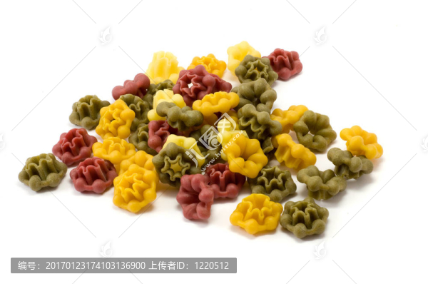 混合色的面食