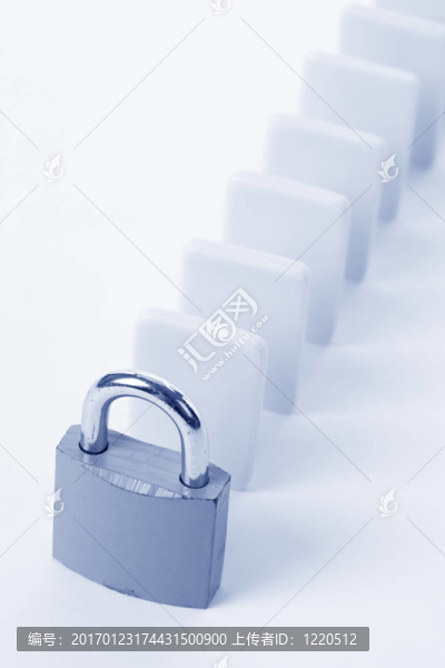 多米諾和鎖