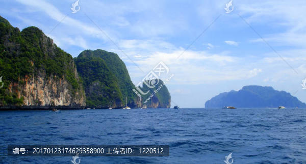披披島