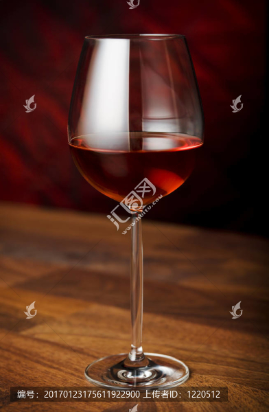 紅葡萄酒杯