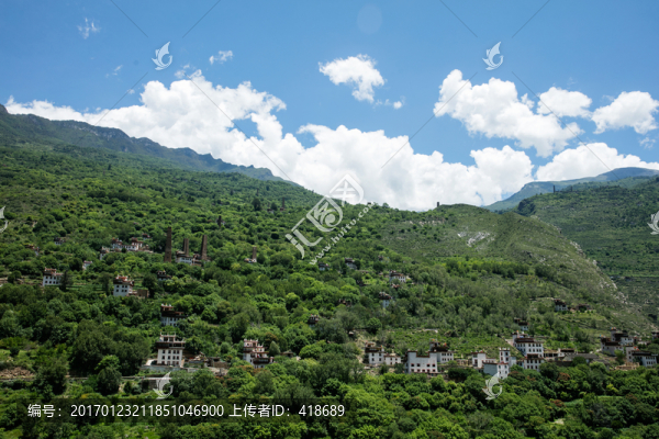 四川丹巴梭坡碉樓
