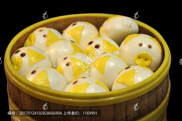 卡通豬面包