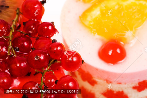 醋栗；櫻桃和橘子