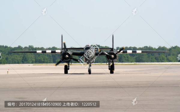 主演一架轟炸機(jī)
