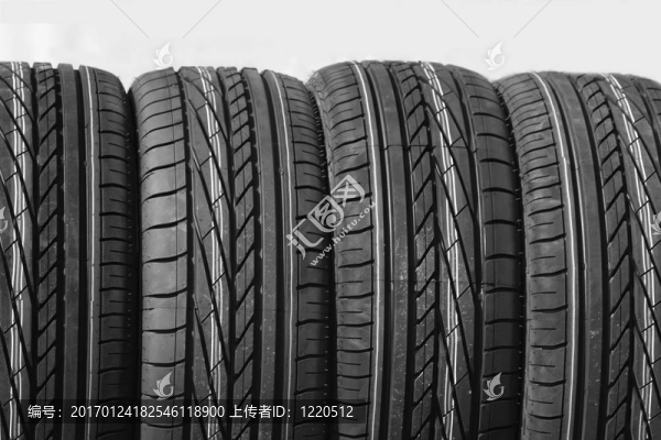 新輪胎