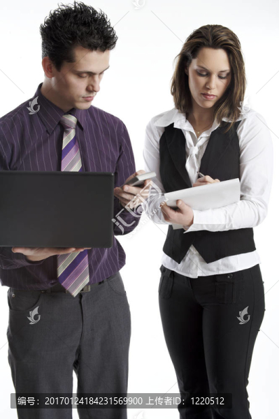 年輕的企業(yè)家夫婦