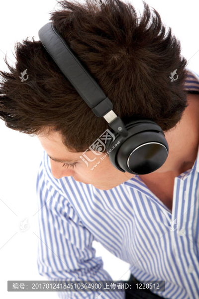 聽音樂的人