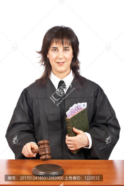 接受賄賂的正義