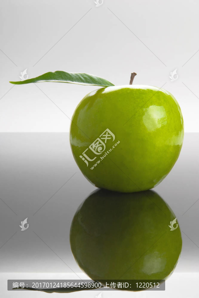 堅(jiān)實(shí)的蘋果