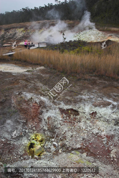 火山口的底部