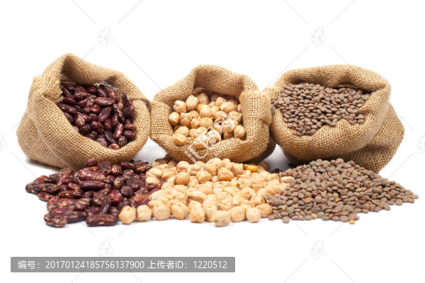 小扁豆，鷹嘴豆和紅豆溢出；