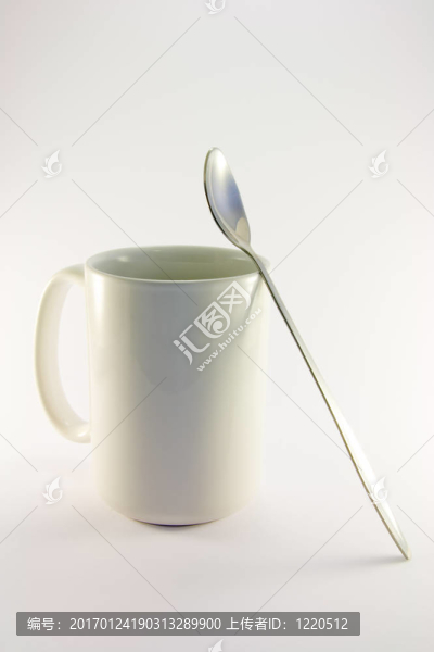 與Spoon的白色咖啡杯