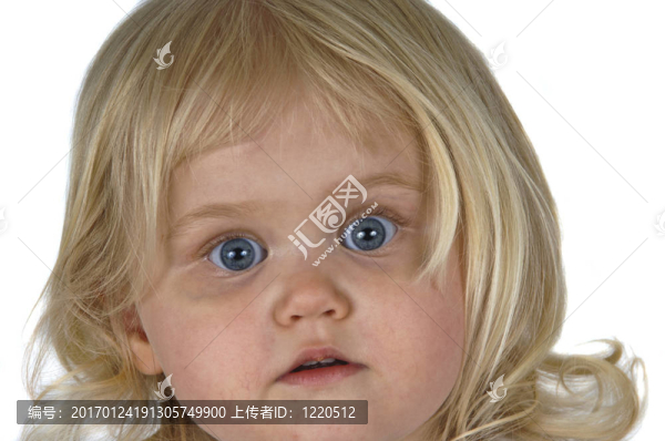 可愛的小女孩。