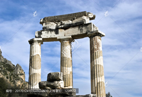 的圓屋寺；Delphi；希臘