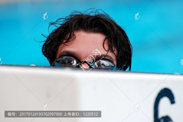 游泳