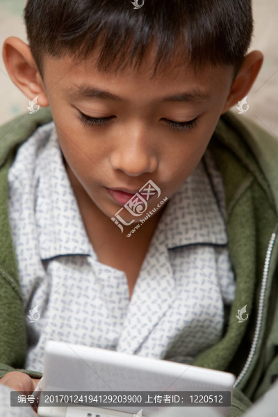 孩子的生活方式-匯圖網(wǎng) www.fosd68.com 孩子的生活方式