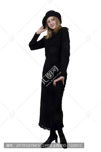 穿黑衣服的少女