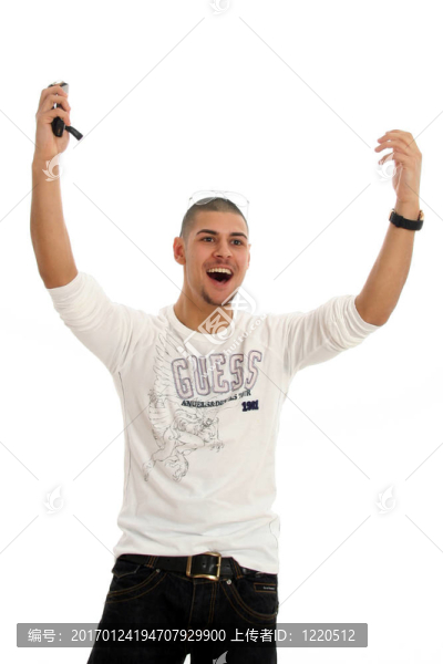男子在電話