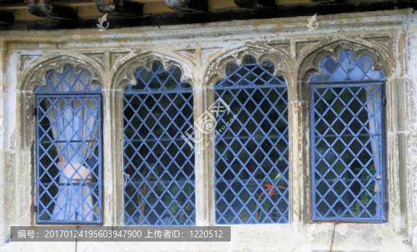 中世紀(jì)莊園的窗戶